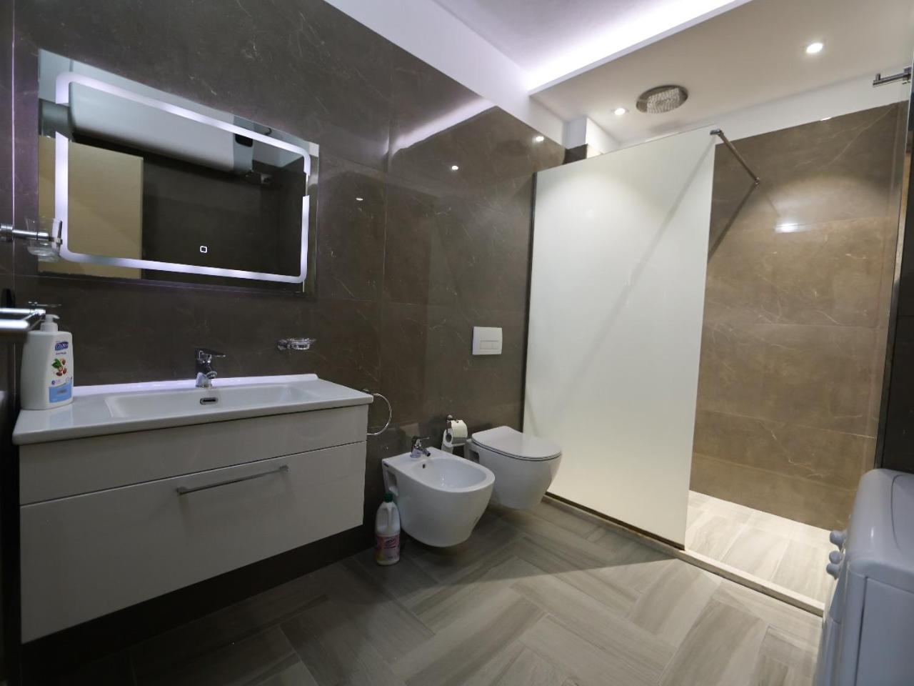 Sea View Apartments Durrës Eksteriør billede