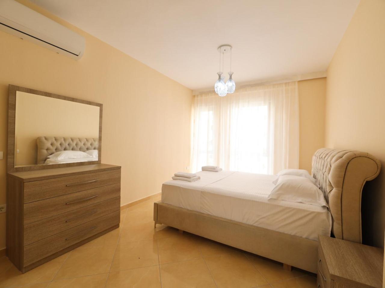 Sea View Apartments Durrës Eksteriør billede